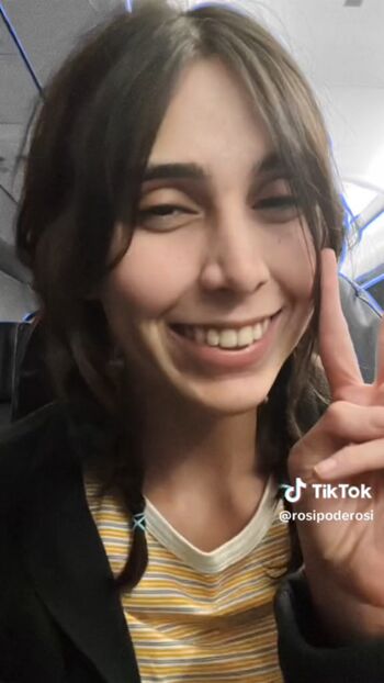 Full leaked Rosipoderosi private photo