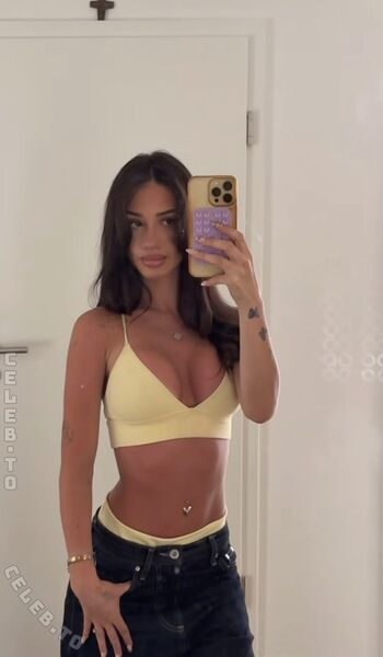 Full leaked Rossellaml private photo