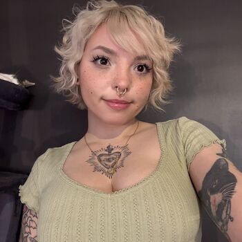 Full leaked Rottedbrainz private photo