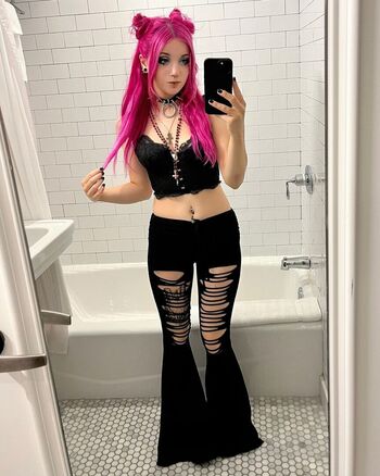 Full leaked Rottedgoth page private photo