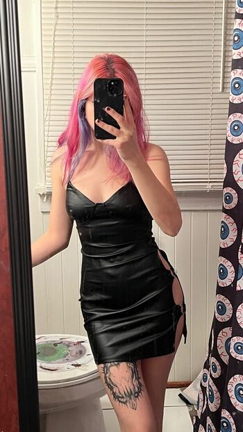 Full leaked Rottedgoth page private photo
