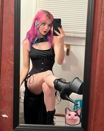 Full leaked Rottedgoth private photo