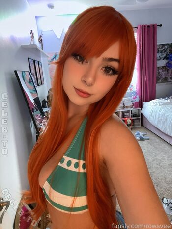 Full leaked Rowsvee  page private photo