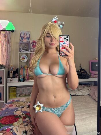 Full leaked Rowsvee private photo