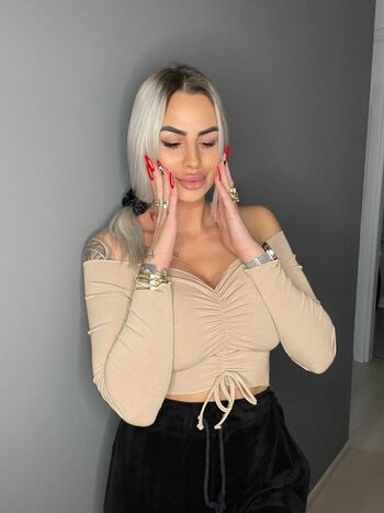 Roxana Vipp