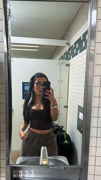 Full leaked Roxanne perez page private photo