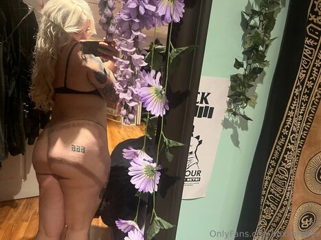Full leaked Roxi amber private photo