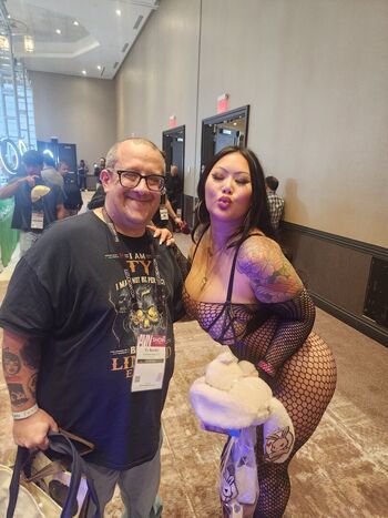 Roxie Sinner