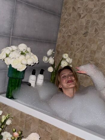 Full leaked Roxolana kushniruk private photo