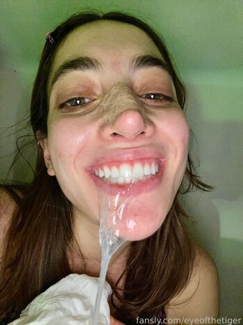 Full leaked Roxyrose private photo