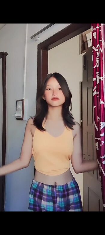 Full leaked Rozina private photo