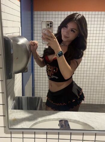 Full leaked Rsmryyyys private photo