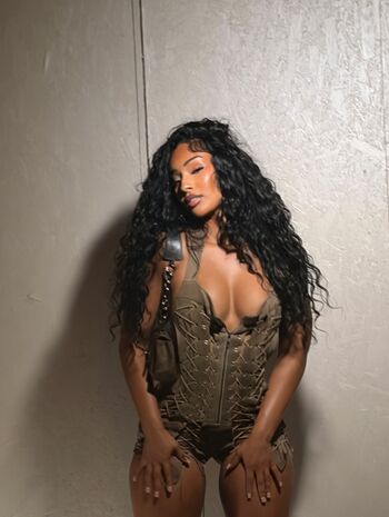 Full leaked Rubi rose  page private photo