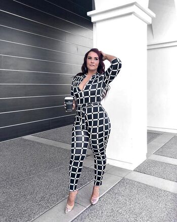 Full leaked Ruby red private photo