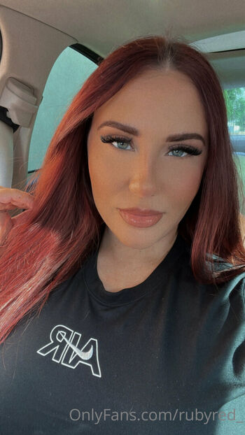 Full leaked Rubyred  page private photo