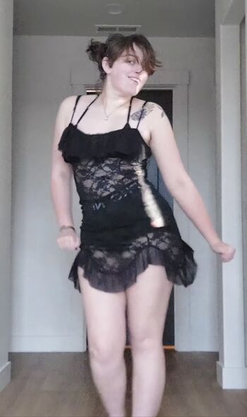 Full leaked Runnin around private photo