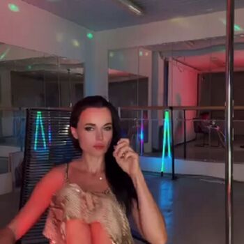 Full leaked Russ diva private photo