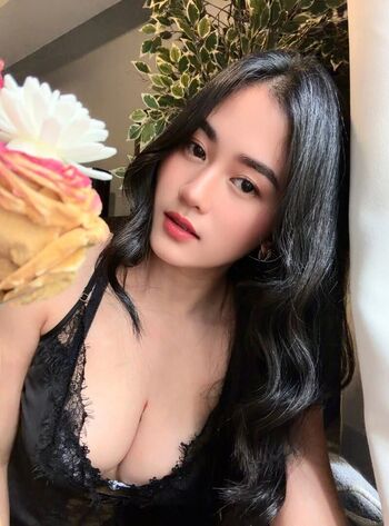 Full leaked Ruth austria private photo