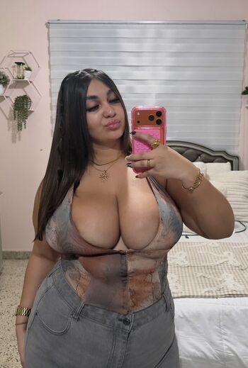 Full leaked Rvmhia private photo