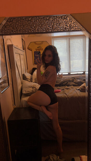 Full leaked Ryleethallas private photo