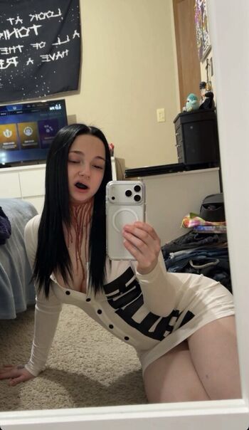 Full leaked Rynamonroe private photo