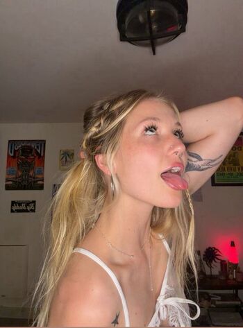 Full leaked Ryryanxo page private photo
