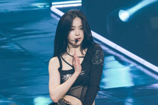 Full leaked Ryujin page private photo