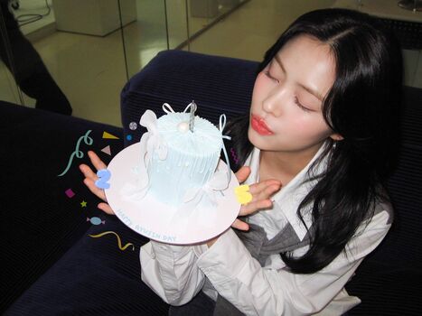 Full leaked Ryujin private photo