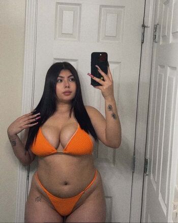 Full leaked S liz private photo