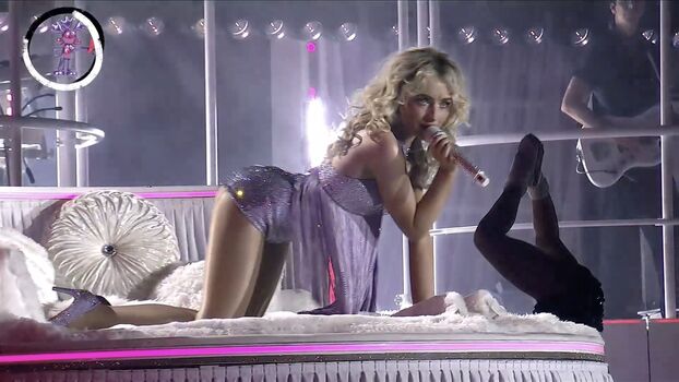 Sabrina Carpenter
