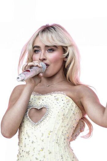 Full leaked Sabrina carpenter private photo