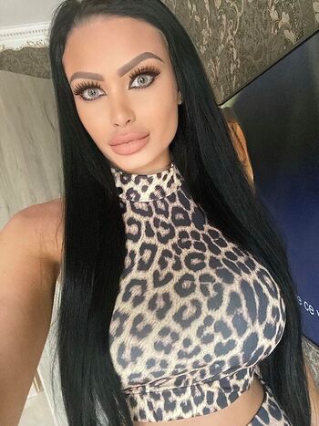 Full leaked Sabrinabarbie private photo