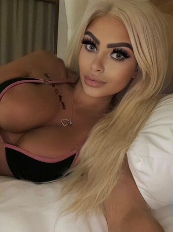 Full leaked Sabrinabarbie private photo