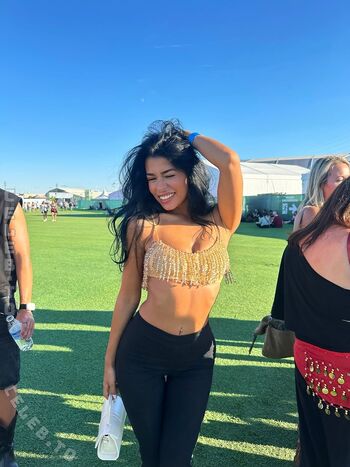 Full leaked Sabrine khan private photo