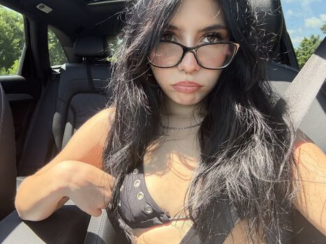 Full leaked Sadgirlfetish private photo