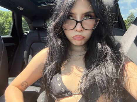 Full leaked Sadgirlfetish private photo