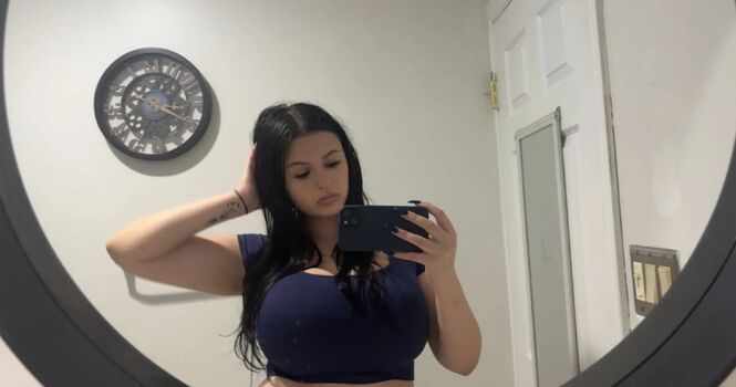 Full leaked Sadie private photo