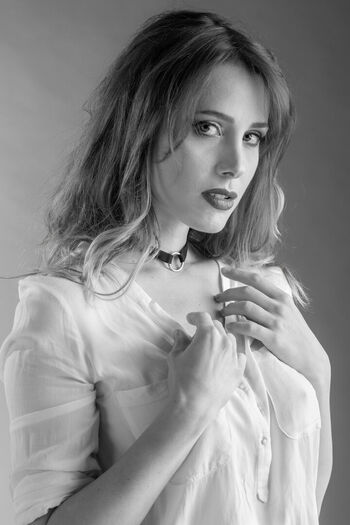 Full leaked Sadie gray private photo