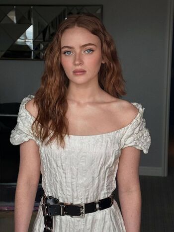 Full leaked Sadiesink private photo