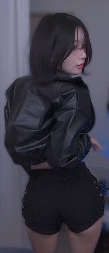 Full leaked Saeyobim private photo