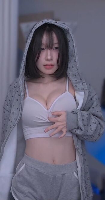 Full leaked Saeyobim private photo