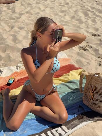 Full leaked Saffron barker private photo