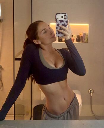 Full leaked Saffron barker page private photo