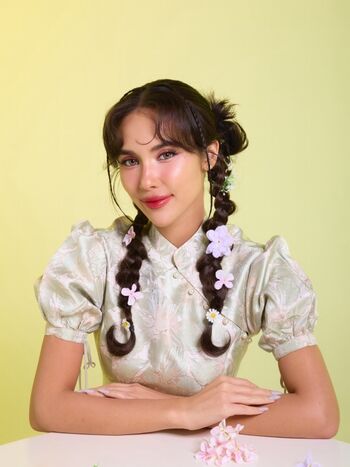 Saffron Maya Snook