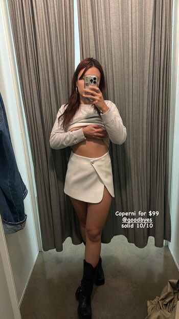 Full leaked Saffron sharpe private photo