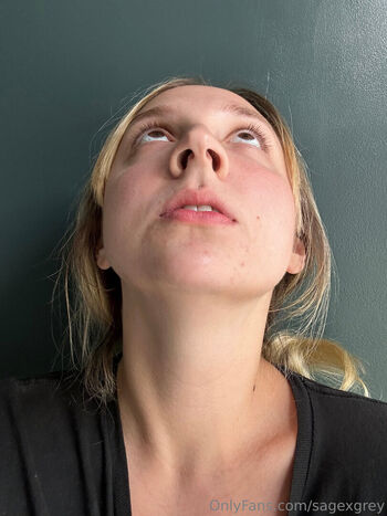 Full leaked Sage grey private photo