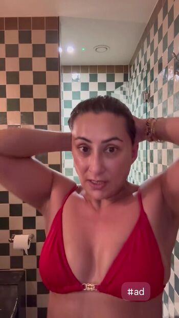 Full leaked Saira khan private photo