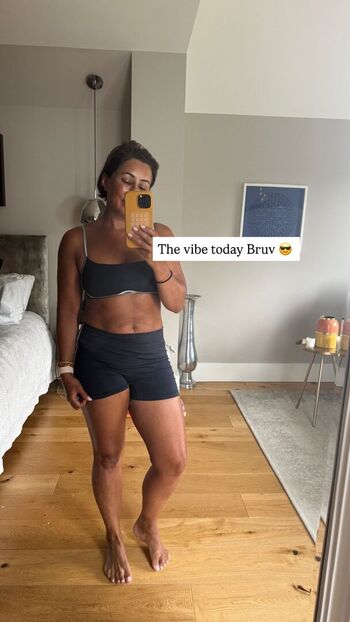 Full leaked Saira khan private photo