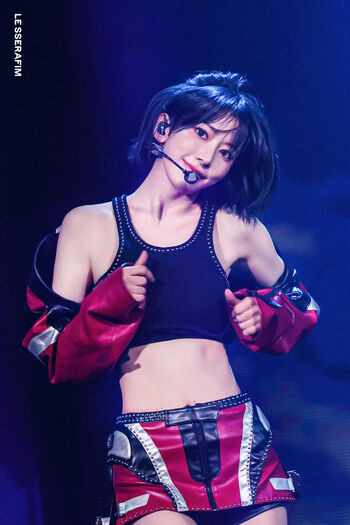 Full leaked Sakura miyawaki page private photo