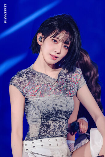 Full leaked Sakura miyawaki page private photo